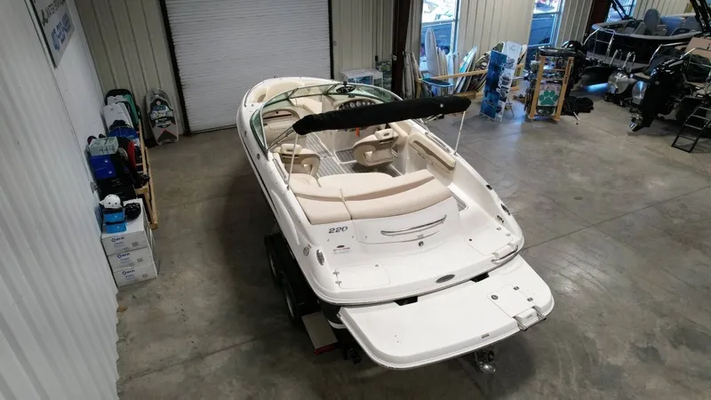 Slide: The Image of Chaparral 220 SSi 2007 - 25