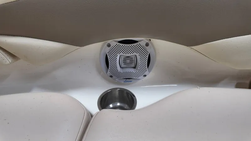 Slide: The Image of Chaparral 220 SSi 2007 - 45