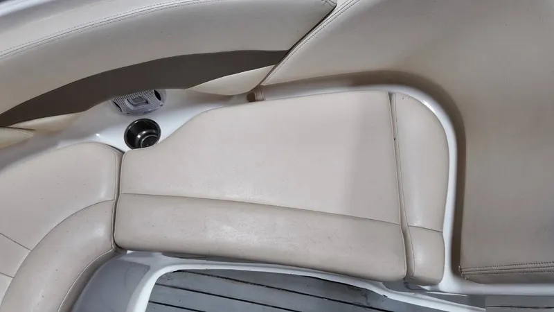 Slide: The Image of Chaparral 220 SSi 2007 - 48