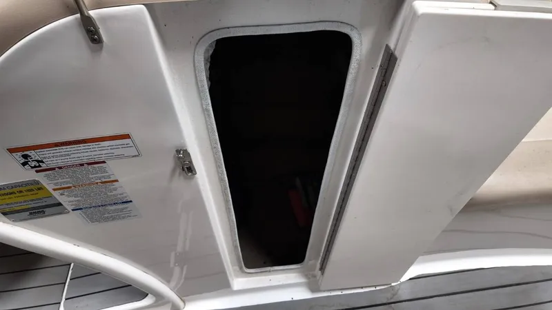 Slide: The Image of Chaparral 220 SSi 2007 - 55