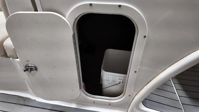 Slide: The Image of Chaparral 220 SSi 2007 - 58