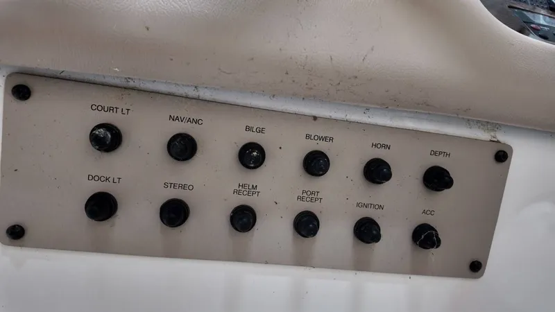 Slide: The Image of Chaparral 220 SSi 2007 - 70