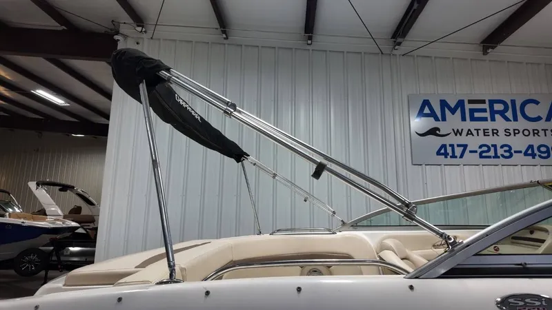 Slide: The Image of Chaparral 220 SSi 2007 - 80