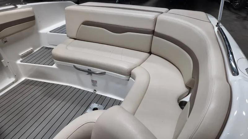 Slide: The Image of Chaparral 220 SSi 2007 - 83