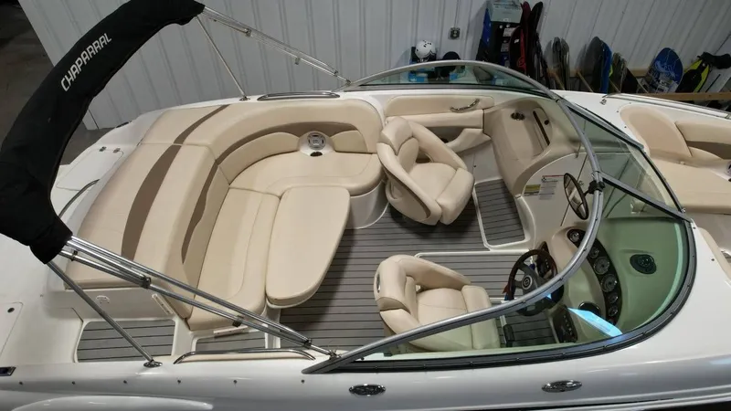 Slide: The Image of Chaparral 220 SSi 2007 - 96