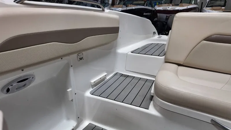 Slide: The Image of Chaparral 220 SSi 2007 - 98