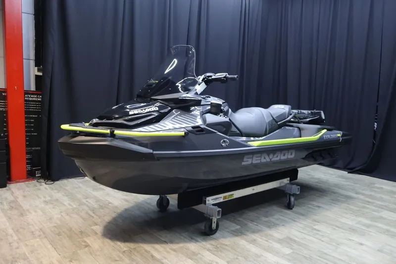 Slide: The Image of Sea-Doo Explorer Pro 170 2026 - 2