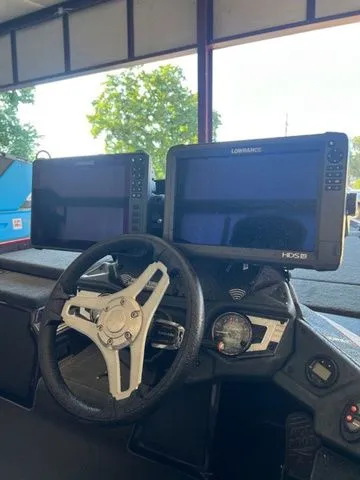 Slide: The Image of Skeeter FX21 2018 - 9