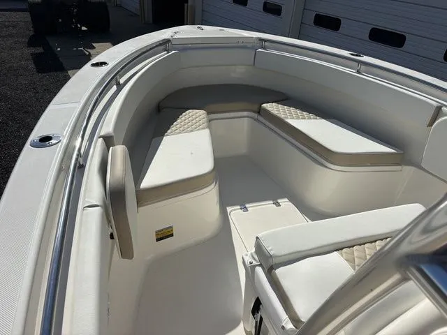 Slide: The Image of Bulls Bay 255 Center Console 2026 - 11