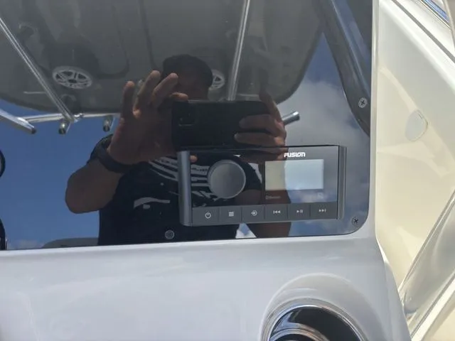 Slide: The Image of Bulls Bay 255 Center Console 2026 - 27