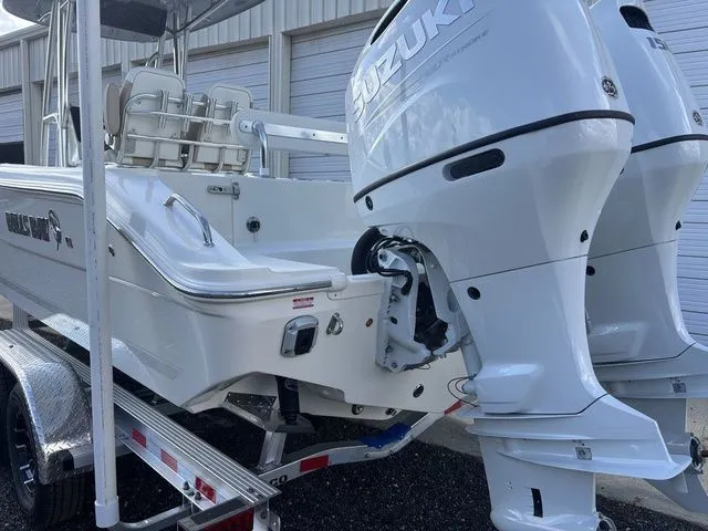 Slide: The Image of Bulls Bay 255 Center Console 2026 - 7