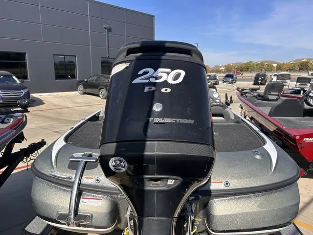 Slide: The Image of Nitro Z-8 2014 - 8