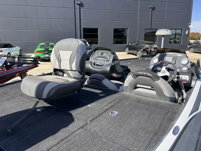 Slide: The Image of Nitro Z-8 2014 - 9