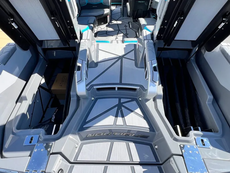 Slide: The Image of Nautique Super Air Nautique G23 Paragon 2026 - 15