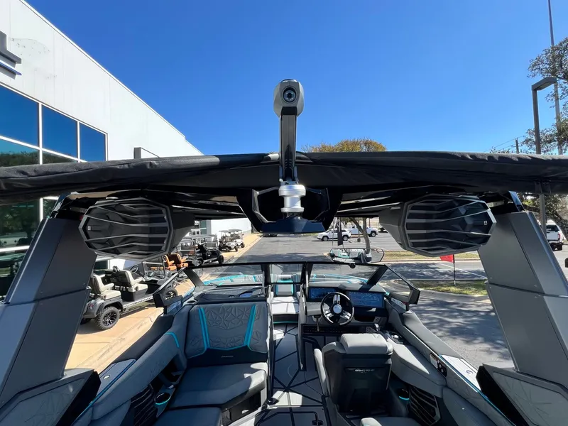 Slide: The Image of Nautique Super Air Nautique G23 Paragon 2026 - 20