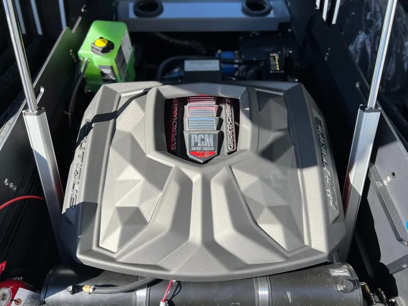 Slide: The Image of Nautique Super Air Nautique G23 Paragon 2026 - 37