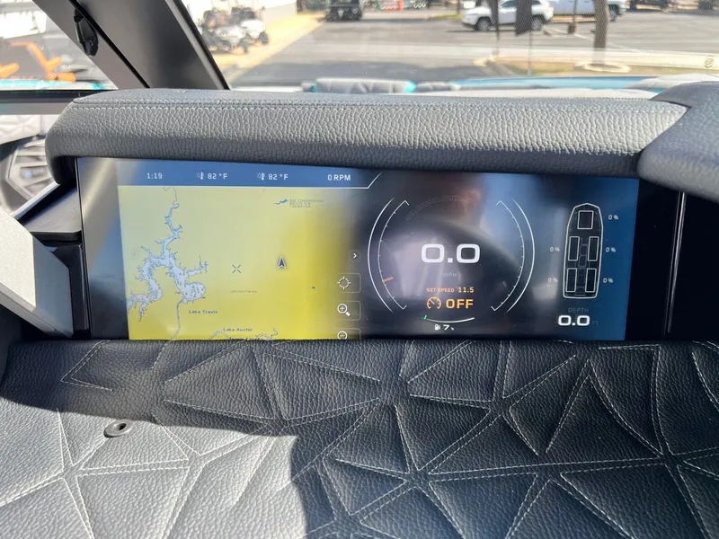 Slide: The Image of Nautique Super Air Nautique G23 Paragon 2026 - 48