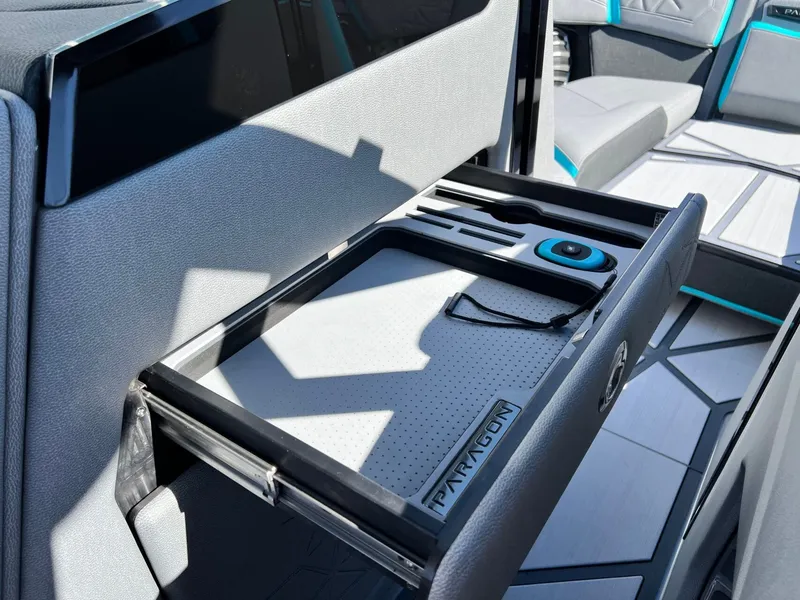 Slide: The Image of Nautique Super Air Nautique G23 Paragon 2026 - 50