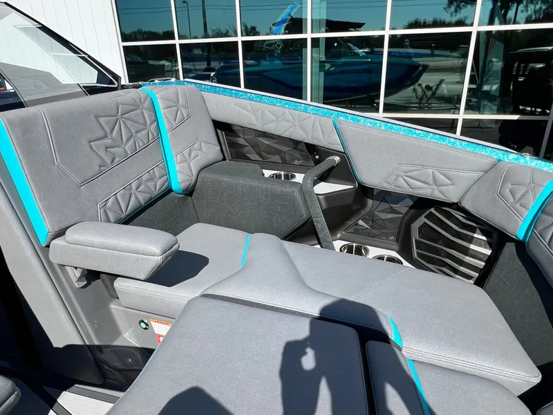 Slide: The Image of Nautique Super Air Nautique G23 Paragon 2026 - 54