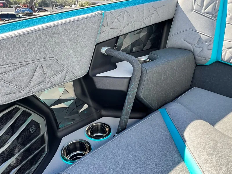 Slide: The Image of Nautique Super Air Nautique G23 Paragon 2026 - 56