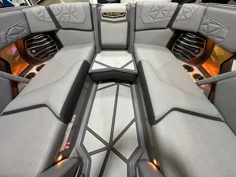 Slide: The Image of Nautique Super Air Nautique G23 Paragon 2026 - 18