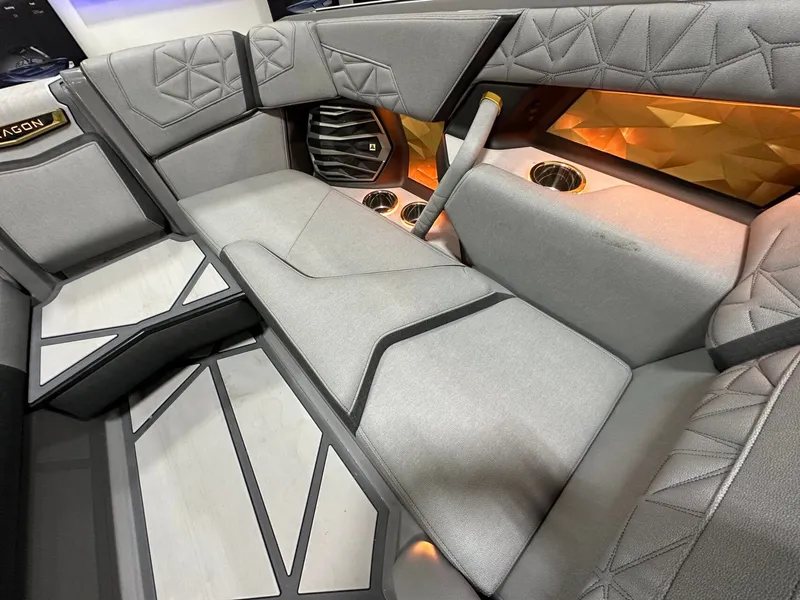 Slide: The Image of Nautique Super Air Nautique G23 Paragon 2026 - 19