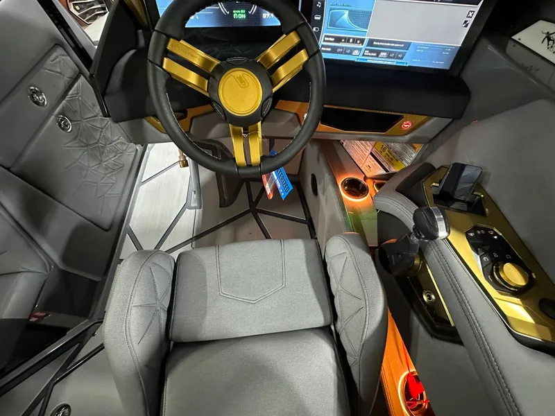 Slide: The Image of Nautique Super Air Nautique G23 Paragon 2026 - 27