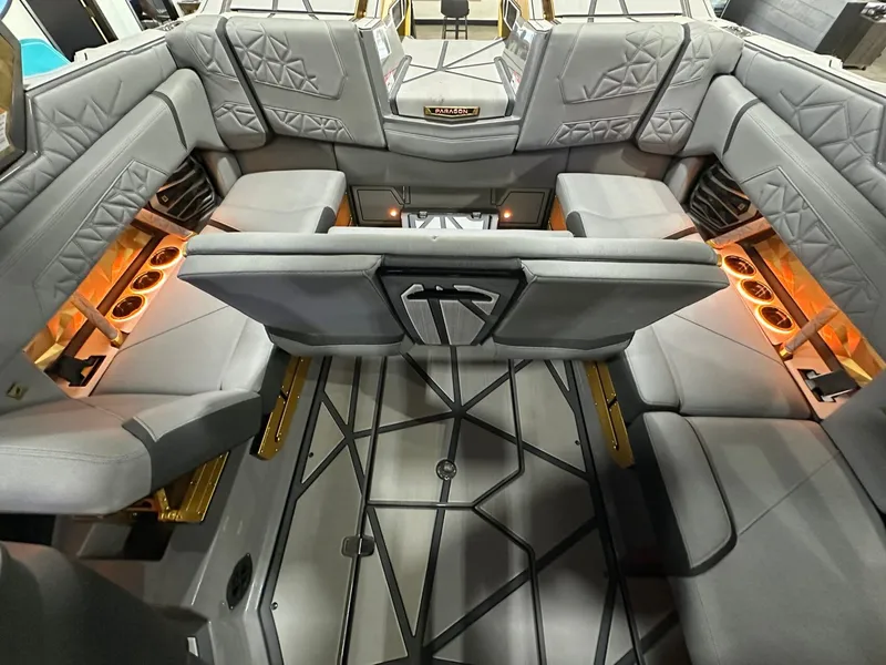 Slide: The Image of Nautique Super Air Nautique G23 Paragon 2026 - 38