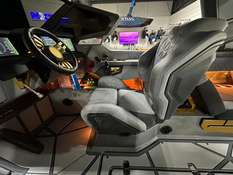 Slide: The Image of Nautique Super Air Nautique G23 Paragon 2026 - 42