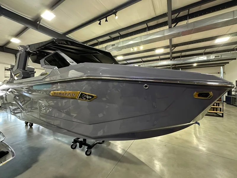 Slide: The Image of Nautique Super Air Nautique G23 Paragon 2026 - 5