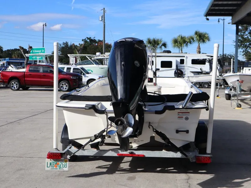 Slide: The Image of Mako Pro Skiff 17 CC 2019 - 3