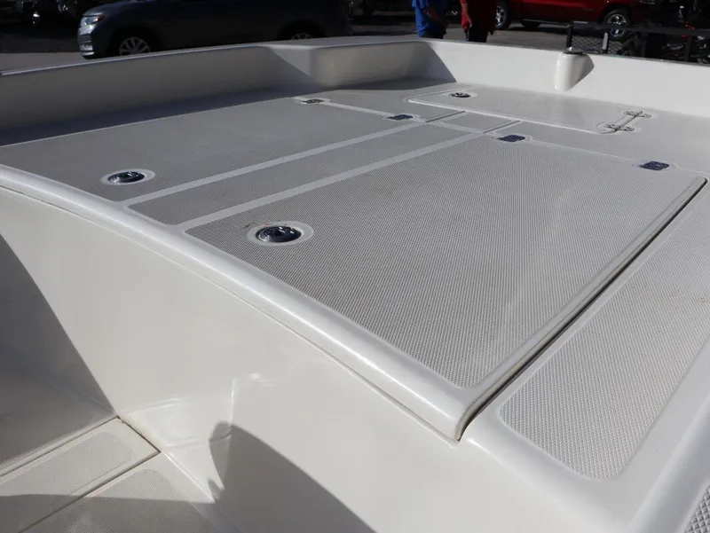 Slide: The Image of Mako Pro Skiff 17 CC 2019 - 7