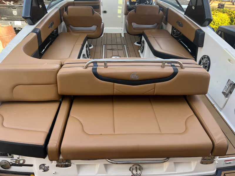 Slide: The Image of Chaparral 30 Surf Black Edition 2022 - 11