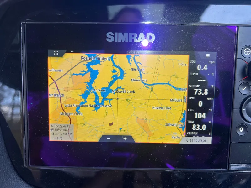 Slide: The Image of Chaparral 30 Surf Black Edition 2022 - 15