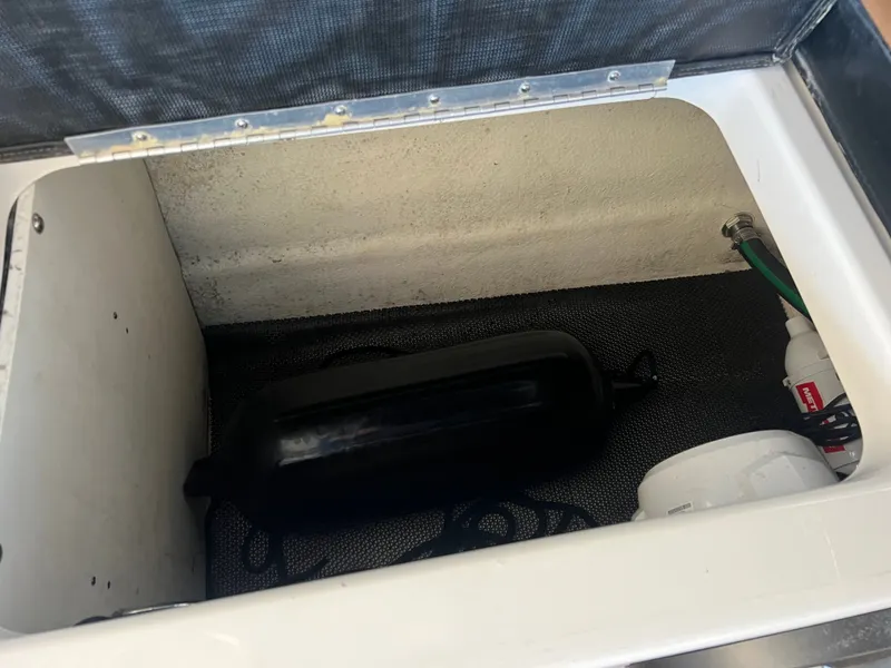 Slide: The Image of Chaparral 30 Surf Black Edition 2022 - 39