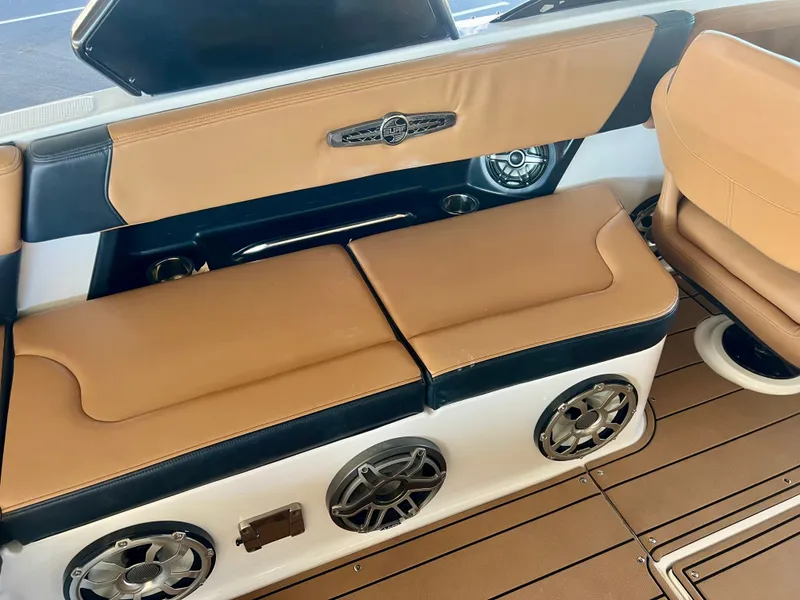 Slide: The Image of Chaparral 30 Surf Black Edition 2022 - 55