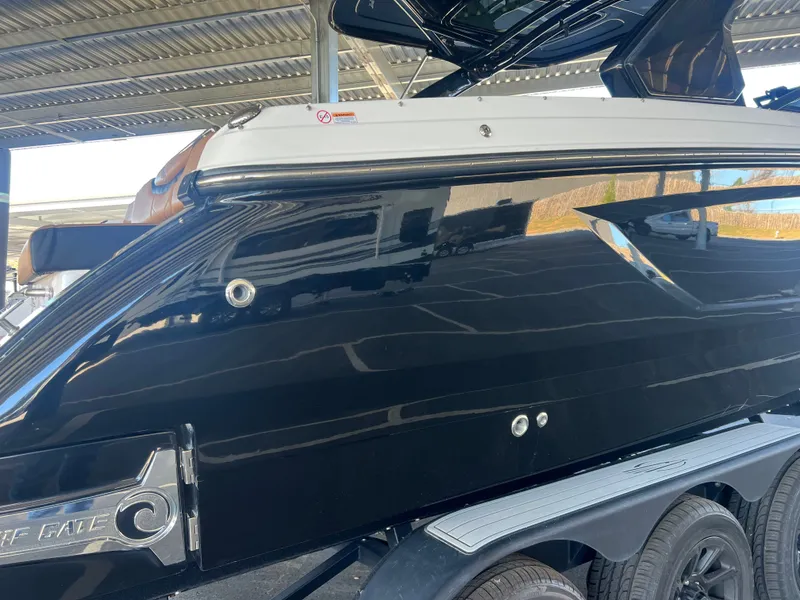 Slide: The Image of Chaparral 30 Surf Black Edition 2022 - 58