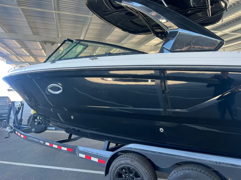 Slide: The Image of Chaparral 30 Surf Black Edition 2022 - 68