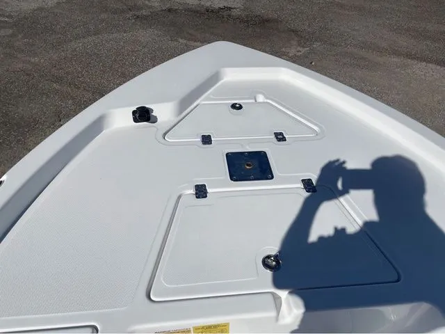 Slide: The Image of NauticStar 214 2026 - 12