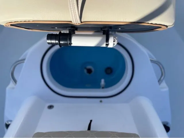 Slide: The Image of NauticStar 214 2026 - 15