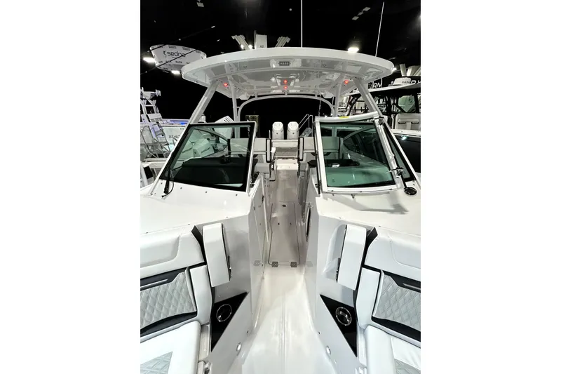Slide: The Image of 2026 Blackfin 302 DC boat interior with sleek design and modern features. - 15
