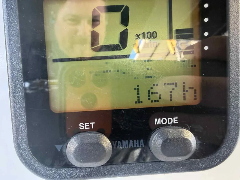 Slide: The Image of Century 3200 Center Console 2004 - 31