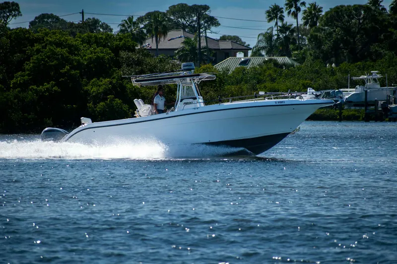 Slide: The Image of Century 3200 Center Console 2004 - 43