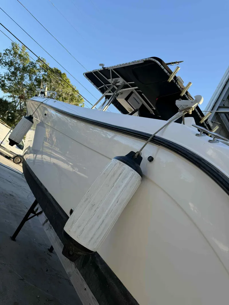 Slide: The Image of Century 3200 Center Console 2004 - 49