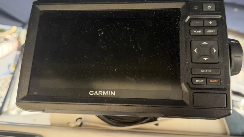 Slide: The Image of Hunter 37.5 1996 - 48