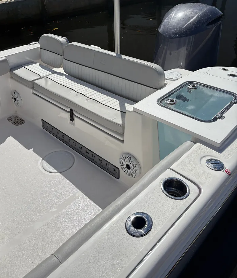 Slide: The Image of Sea Fox 248 Commander 2019 - 13