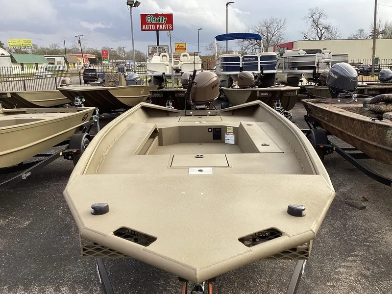 Slide: The Image of G3 Gator Tough 18 DK 2026 - 11