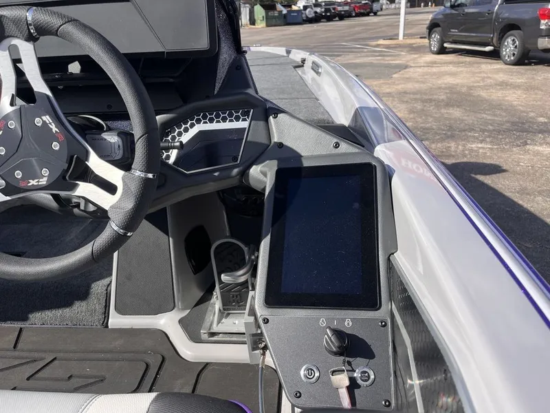 Slide: The Image of Skeeter FXR21 FLEX 2026 - 31