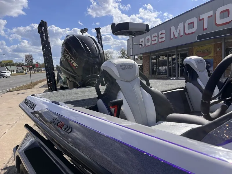 Slide: The Image of Skeeter FXR21 FLEX 2026 - 38