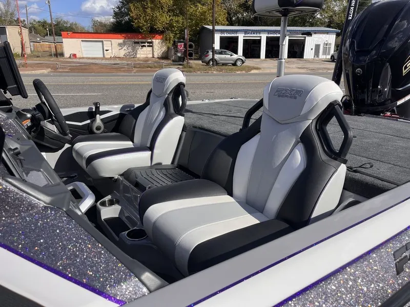 Slide: The Image of Skeeter FXR21 FLEX 2026 - 49